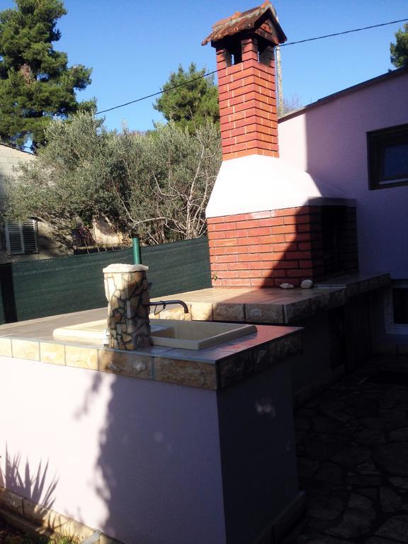 Apartment Pampas Sveti Filip i Jakov Phòng bức ảnh